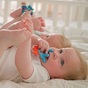 Nuby Geo Zoos Massaging Teether - Baby Teething Toy - Soft Easy Grip - 3+ Months - Dino