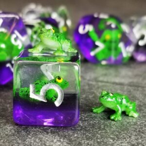 sage's portal animal familiars resin dnd dice set polyhedral dice set for dungeons and dragons rpg pathfinder tabletop ttrpg (green frog)