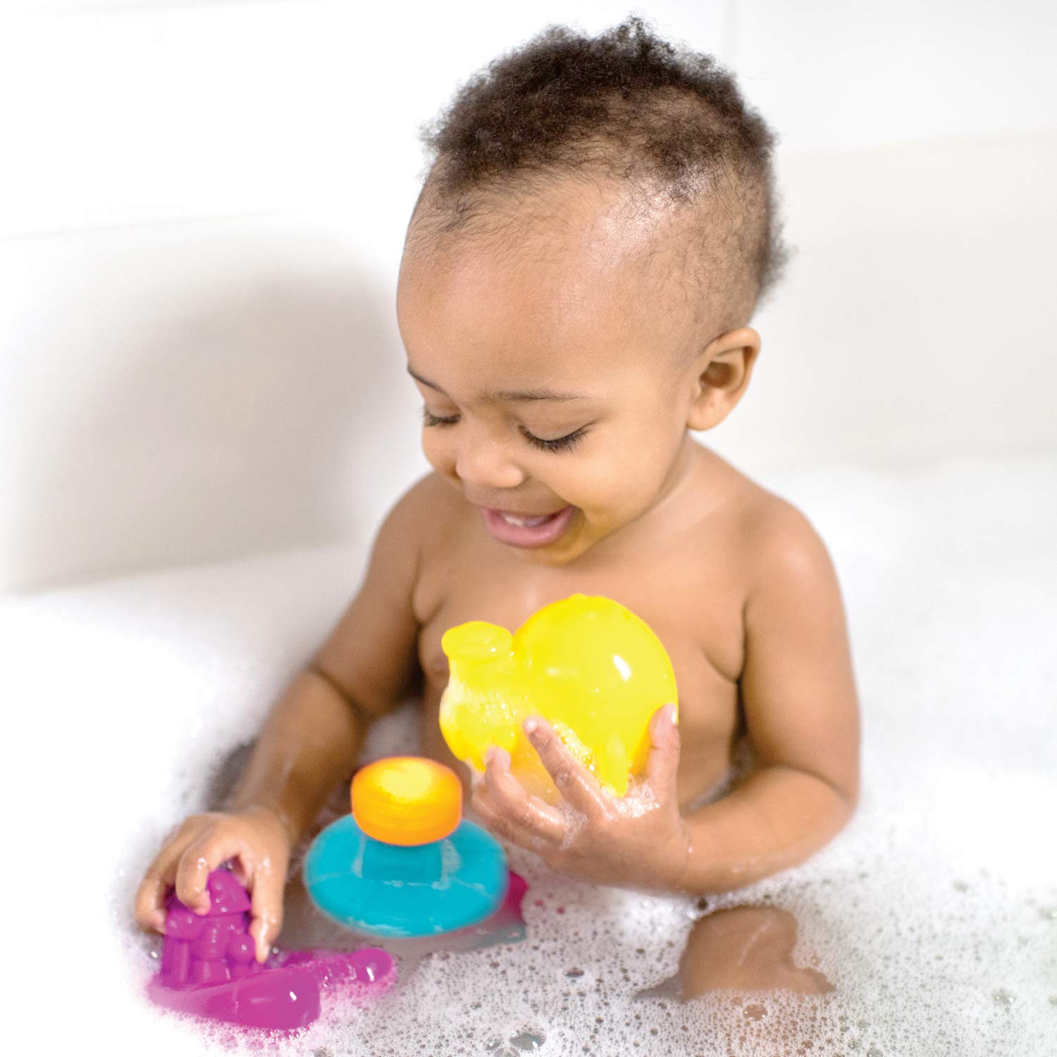 Sassy Light Up Buoy, Boats, Shower Ball & Ez Squeezies Bath Toys 7Piece Set - Ages 6+ Months (Pack of 2)