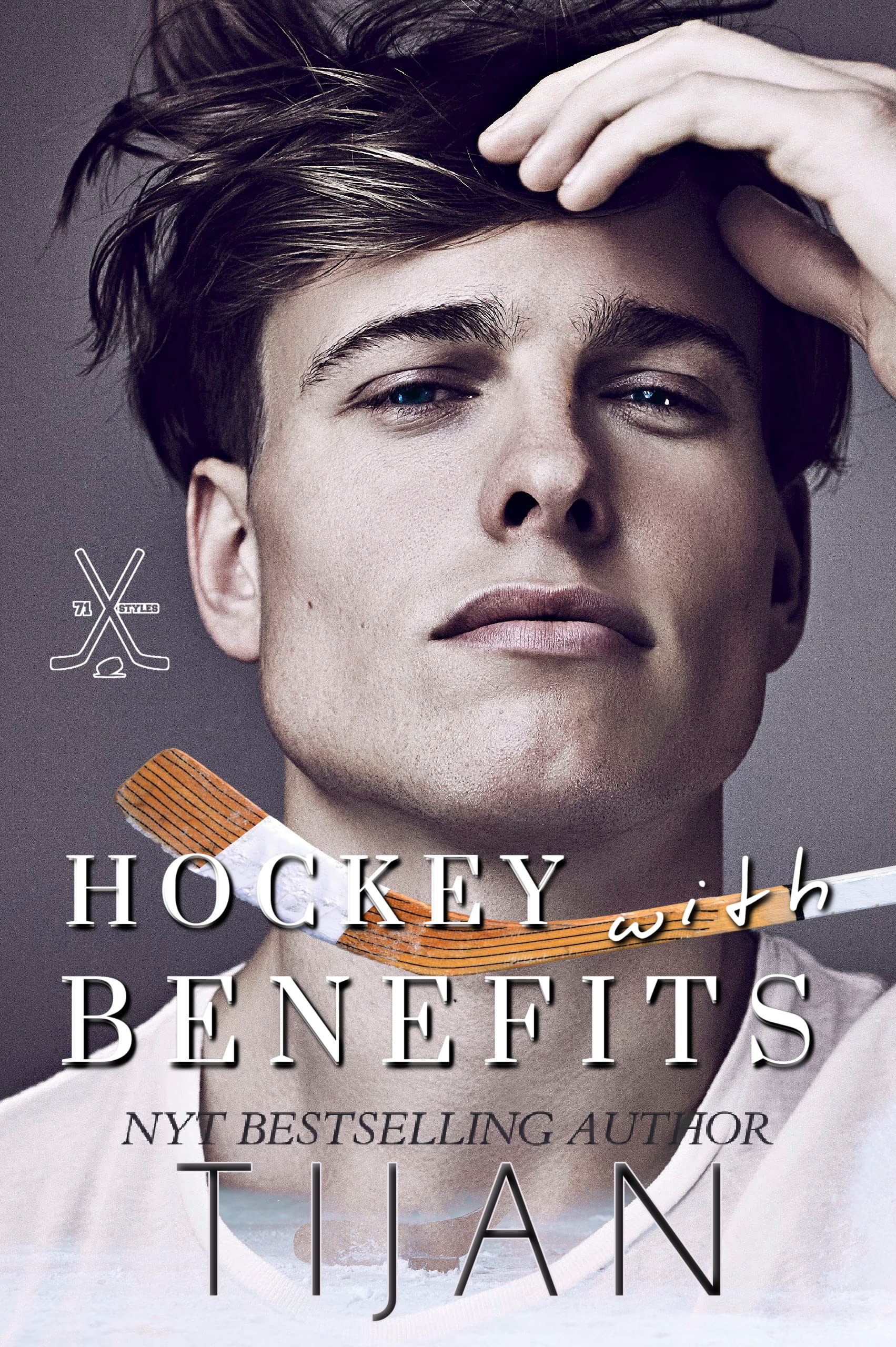 Hockey With Benefits