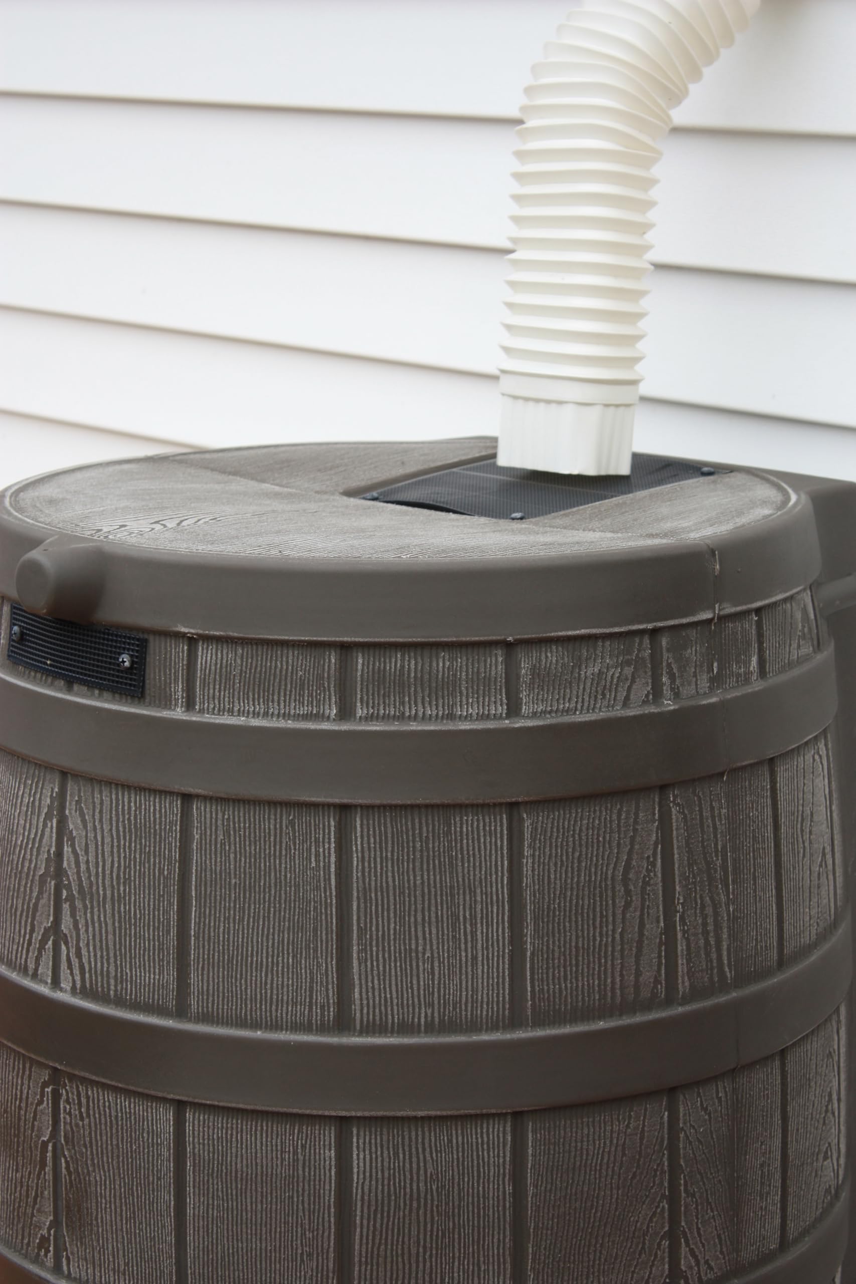 Good Ideas Rain Wizard 50 Gallon Plastic Rain Barrel for Outdoor Rainwater Collection and Storage Features a Metal Spigot and Flat Back Design, Oak