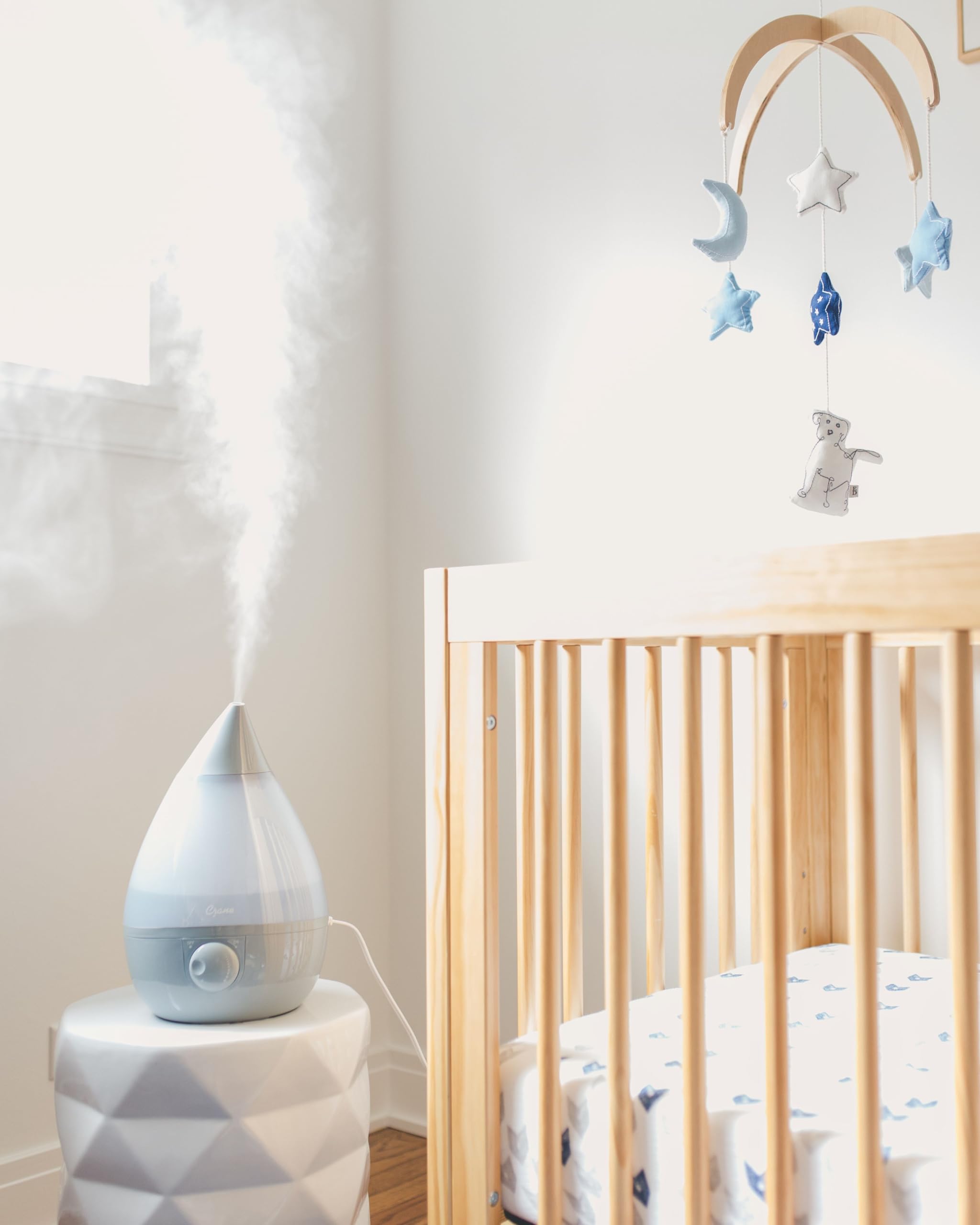 Crane Ultrasonic Cool Mist Humidifier for Bedroom, Baby Nursery, Kids Room, Plants, or Office, Large 1 Gallon Tank, Filter Optional, Grey