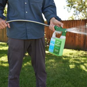 Maximum Green & Growth Fertilizer High Nitrogen 28-0-0 Liquid Lawn Food Spray Spring & Summer- Any Grass Type- Simple Lawn Solutions - Concentrated Quick & Slow Release Attached Sprayer (32 Ounce)