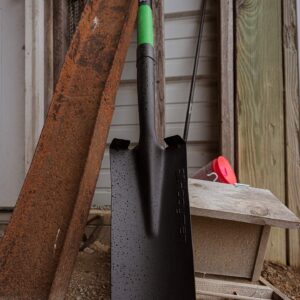 Hooyman Spade Shovel with Heavy Duty Carbon Steel Head Construction, Ergonomic No-Slip H-Grip Handles, D Handle, and Oversized Steps for Gardening, Land Management, Yard Work, Farming and Outdoors