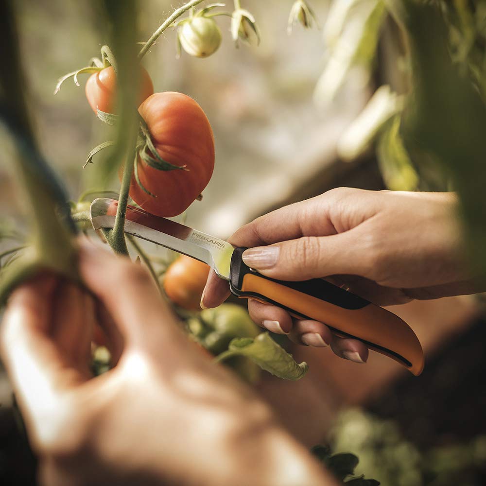 Fiskars Folding Knife for Produce Harvesting, Foldable Gardening Hand Tool with Ergonomic Design