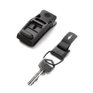 ALPAKA HUB Keychain | Quick Release Magnetic System | Secure and Functional Clip