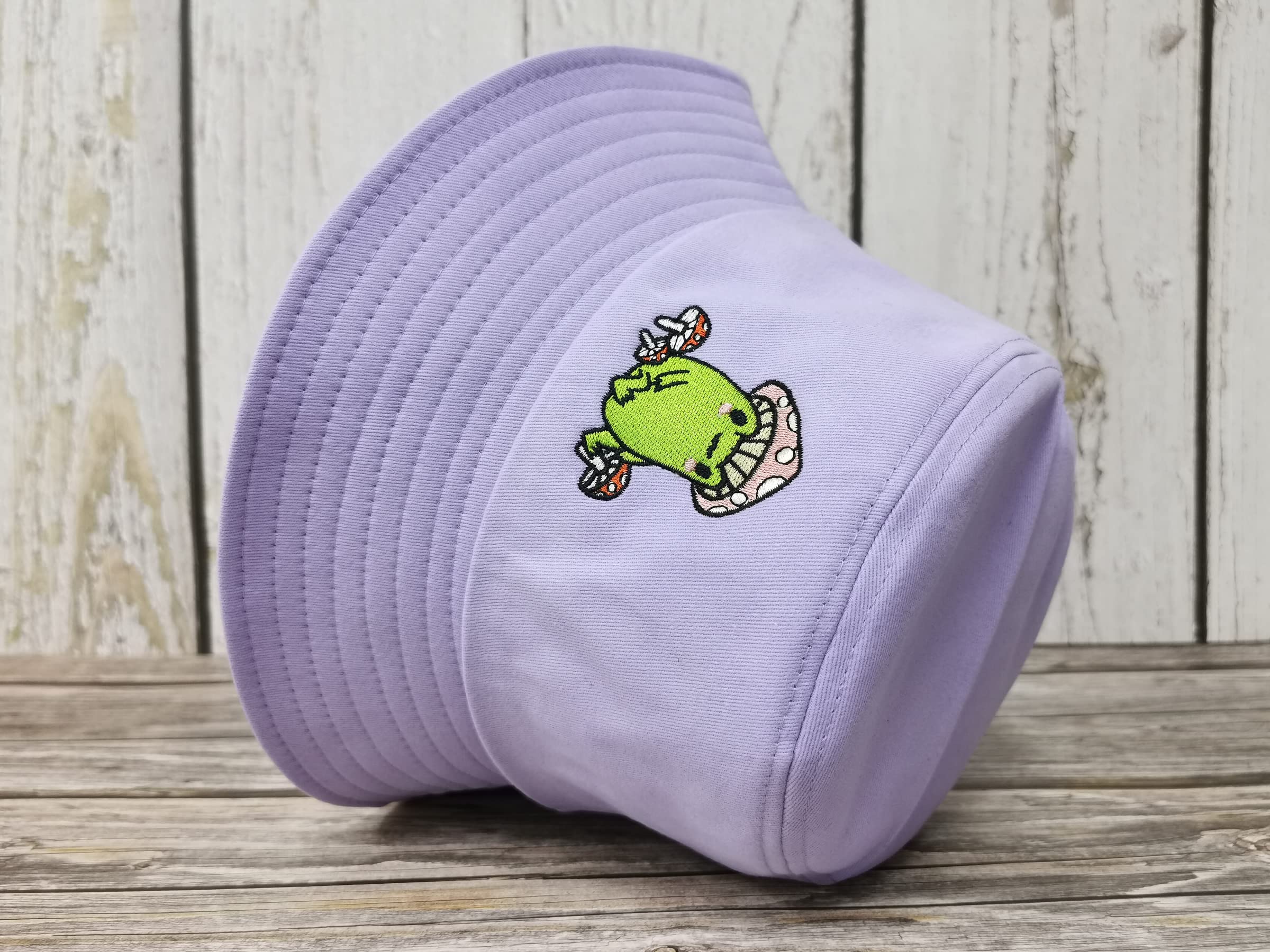 Enodtter Embroidered Frog with Mushroom Bucket Hat for Women Girl Men Kids, Light Purple Embroidery Beach Hat Outdoor Summer Travel Fisherman Cap