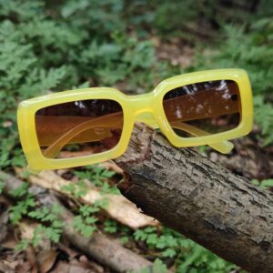 Mriendao Yellow Sunglasses for Women Men, Retro 90s Rectangle Sun Glasses Shades, Fashion Yellow Accessories