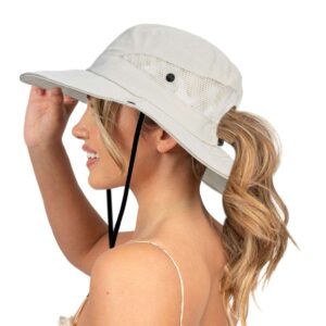 Sun Hat for Women Summer UV Protection Beach Hat Wide Brim Mesh Bucket Fishing Hat with Ponytail Hole Foldable Packable Hat Beige