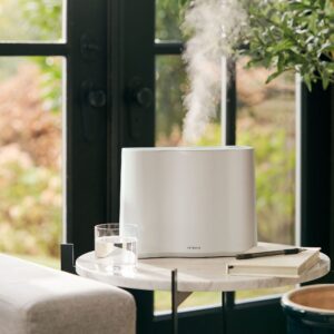 Vitruvi Cloud Bedside Humidifier, White Humidifier, 24 Hr Run Time, 602ft Coverage, Large Home Bedroom, Baby Room - Includes 3 Month Filter