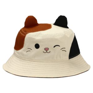 bioworld - squishmallows cam the cat inspired bucket hat off-white