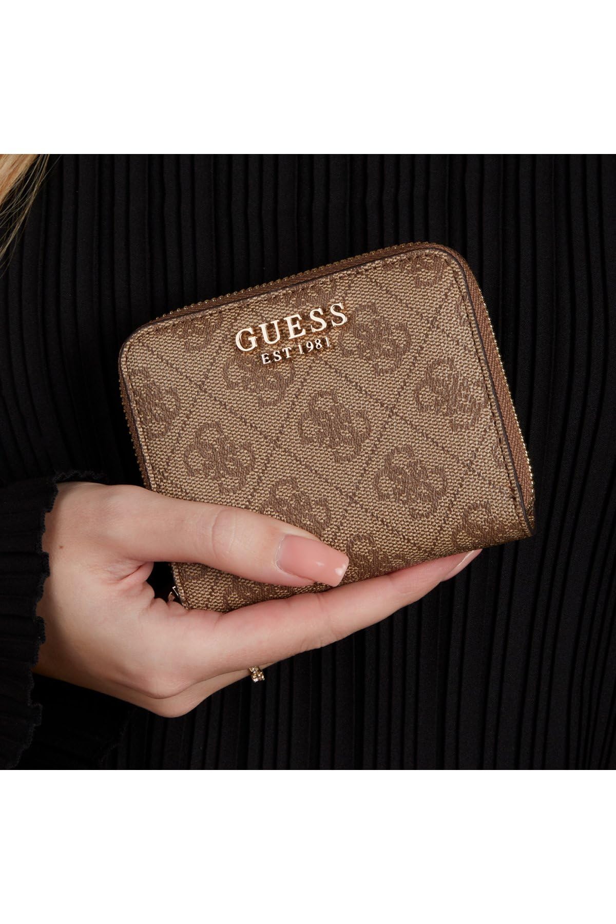 GUESS Laurel Small Zip Around Wallet, Latte Logo