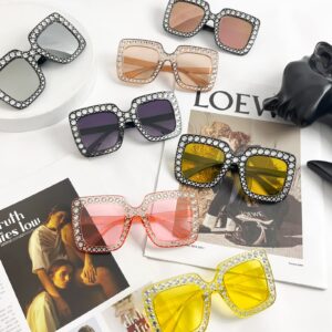 20 Pack Crystal Rhinestone Sunglasses Bulk, Oversized Square Sunglasses Diamond Glitter Glasses Retro Thick Frame Sparkling Sunglasses Party Favors