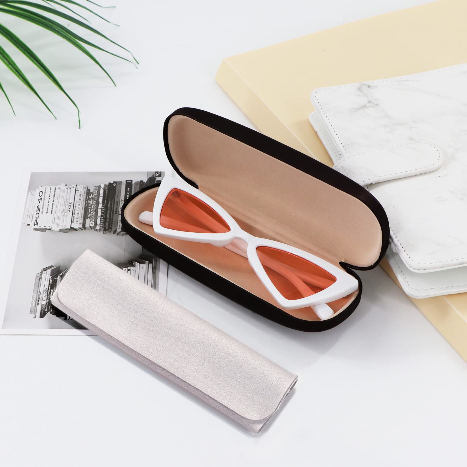 Marvolia Glasses Case Hard Shell - PU Leather Eyeglass Case Eyeglasses Case for Sunglasses Eye Glasses Case with Cleaning Cloth for Men Women - Black