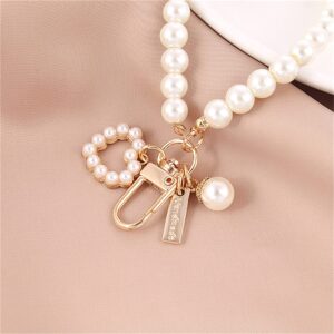 JJLFresheners Women's Imitation Pearl Chain, Golden Car Key Chain Backpack Key Pendant Accessories Key Ring Charm Gifts, Love Heart Car Keychain 1PC