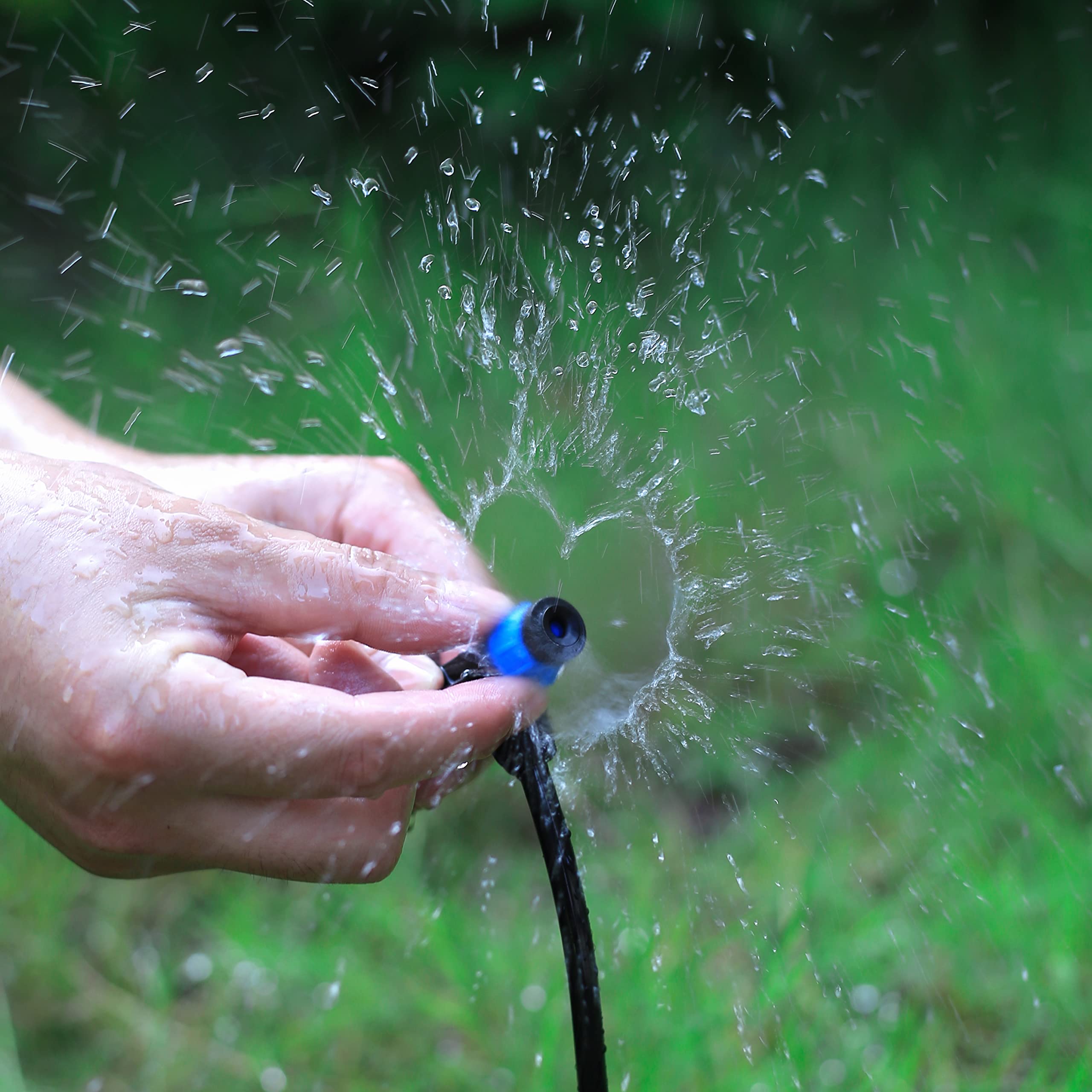 Drip Irrigation Emitters with Adjustable 360 Degree Water Flow Drippers Sprayer for 1/4 inch Tubing, Garden Drippers Sprayer Perfect for House Garden Watering System. (25pcs-Blue 360 Degree Sprayer)