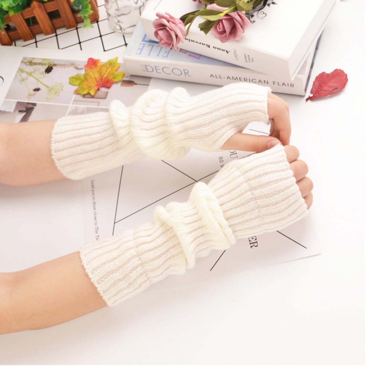 VTTDB Arm covers cute women kawaii japanese harajuku Y2k Arm Warmer for Girls Goth Gloves Fingerless Knitted Arm Sleeve (white)