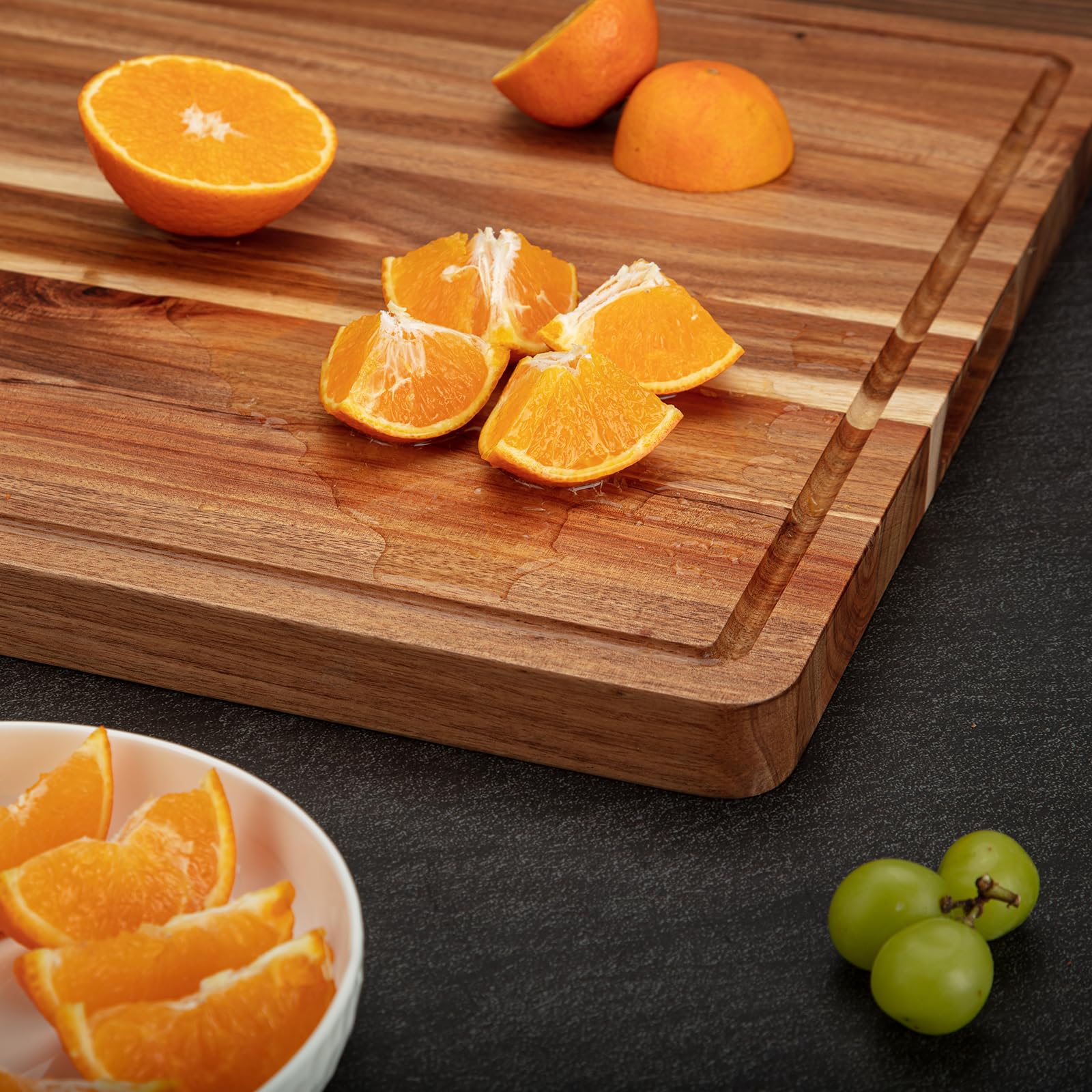 GaoMon 24 x 18 In Acacia Cutting Boardfor Kitchen, XXL Extra Large Charcuterie Cheese Platter Serving Tray, Food Prep and Serving Boards, Chopping Boards for Meal Vegetables and Cheese