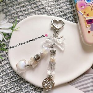 Meefisher White Bear Y2K Aesthetic Accessories Gift Keychain Cute Love Heart Keyring for Girl Women Bag Charms Pendant, Kawaii Jewelry Gifts