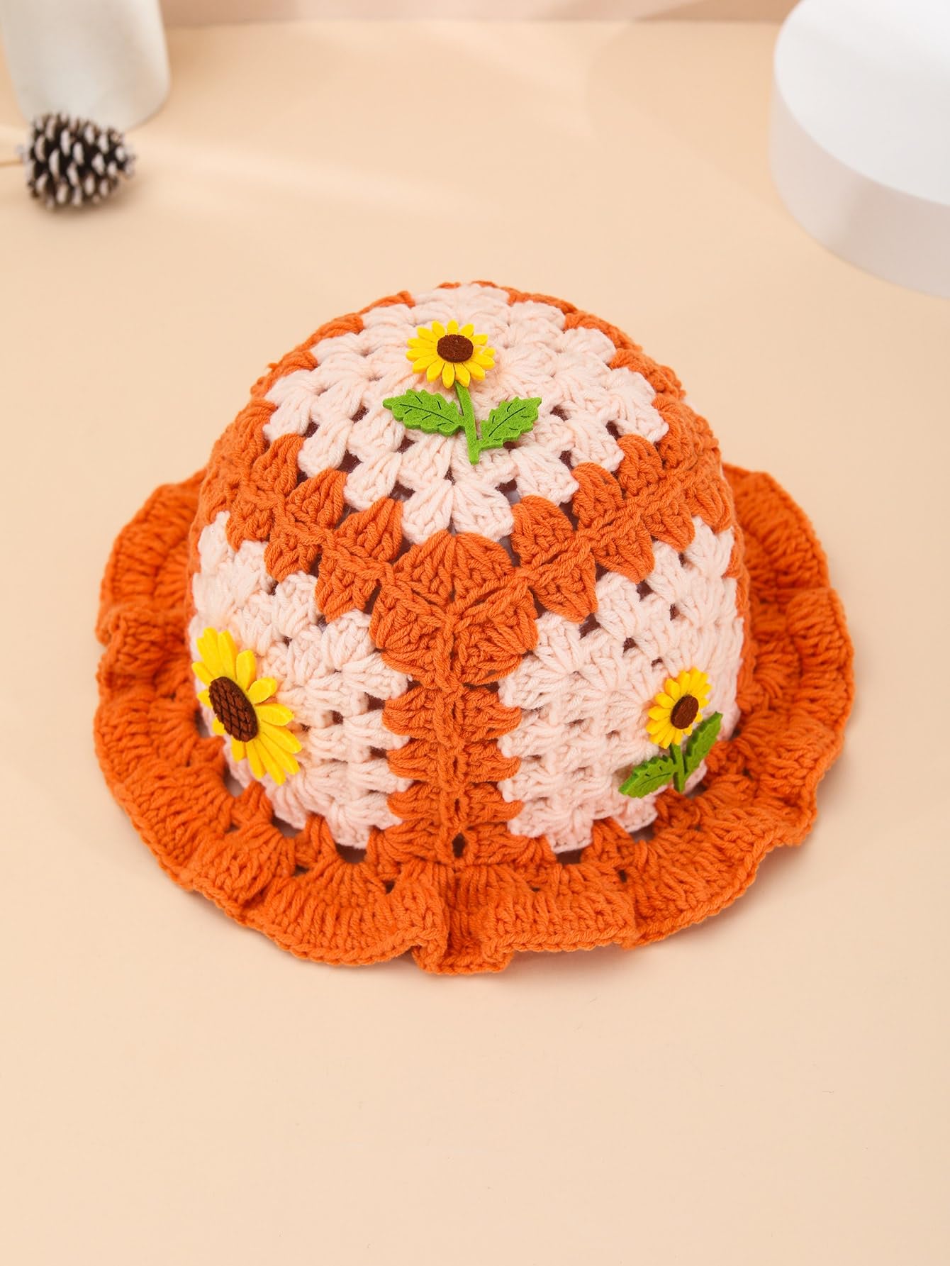 Verdusa Women's Floral Applique Crochet Bucket Hats Knit Caps Orange one-Size