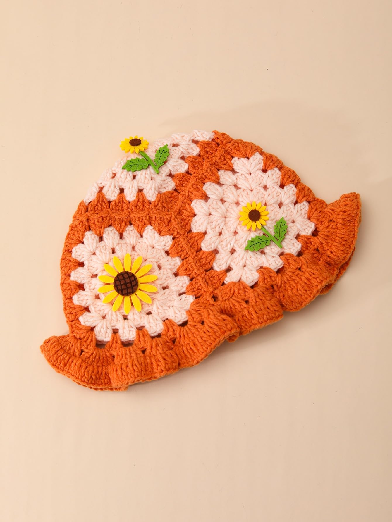 Verdusa Women's Floral Applique Crochet Bucket Hats Knit Caps Orange one-Size