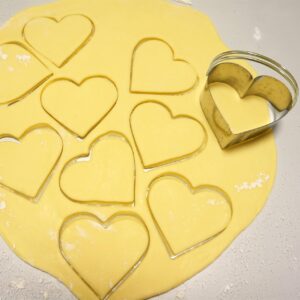 ALLTOP Biscuit Cutters with Handle, Stainless Steel Cookie Cutter, Professional Baking Essential Tools for Pastry, Scone, Donut - Heart Shaped