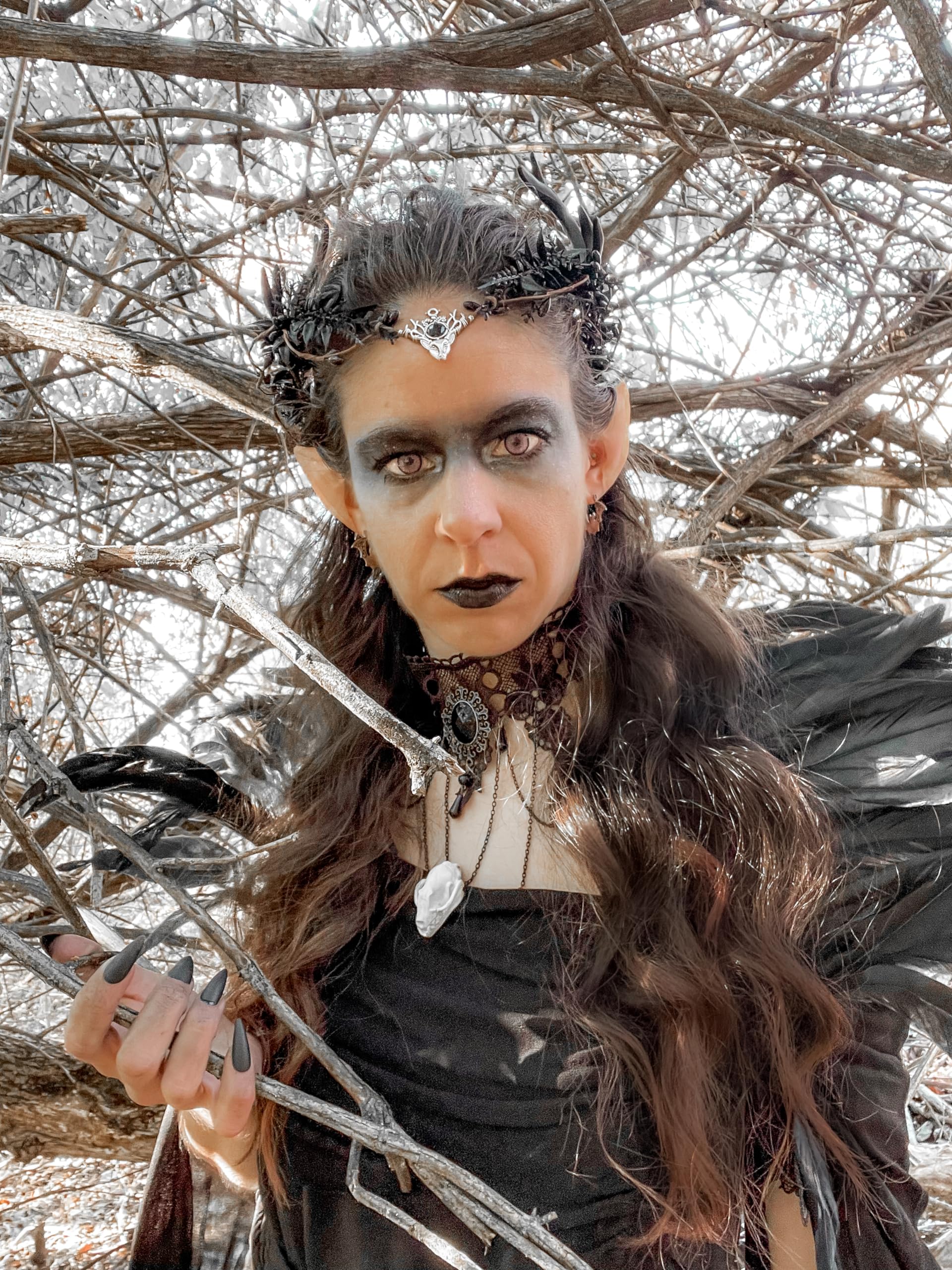 MOSTORY Gothic Black Antler Crown - Dark Elf Headpiece Forest Fairy Headband Fae Deer Horns Circlet for Women Renaissance Renfaire Cosplay Goth Wedding Halloween