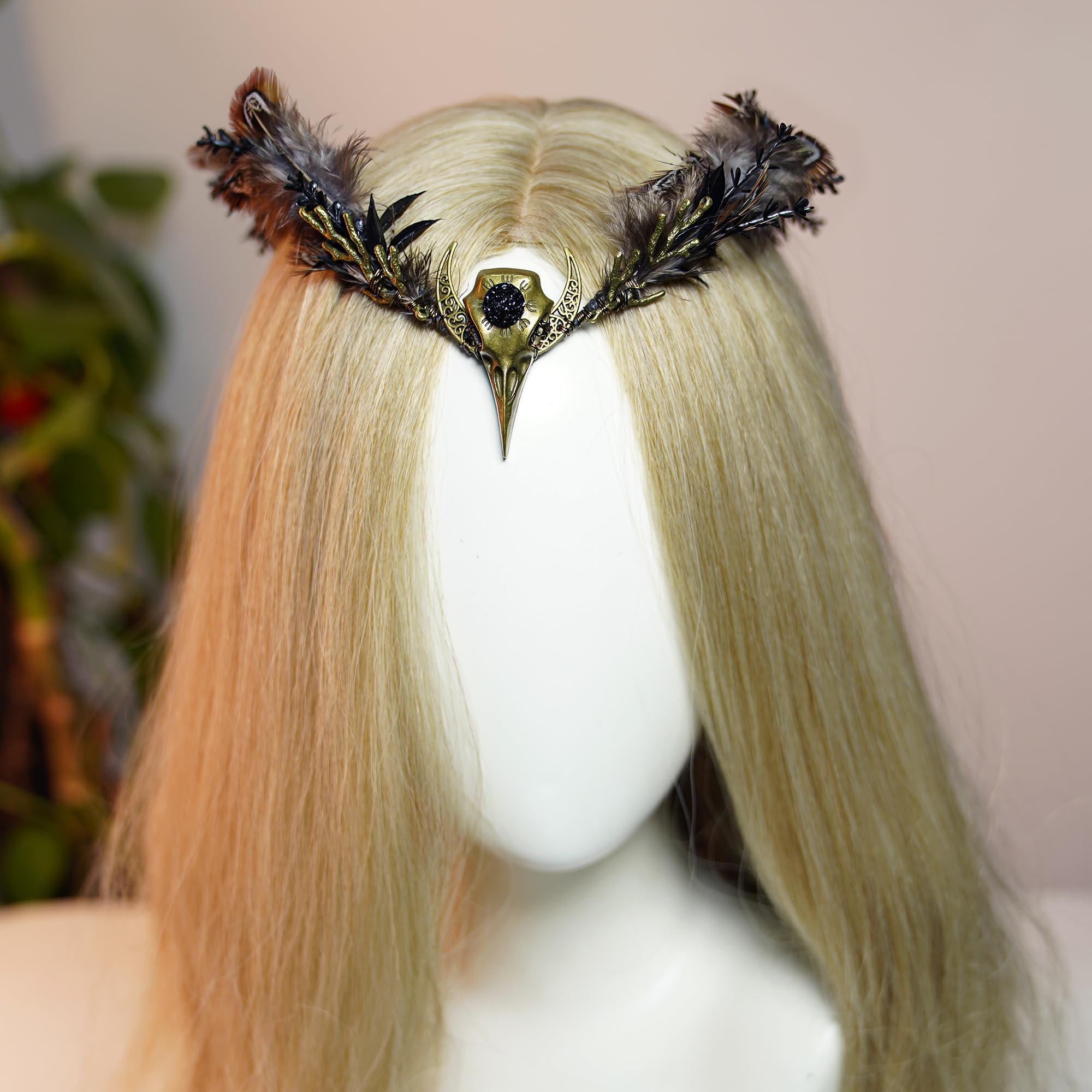 MOSTORY Brown Feather Witch Crown - Handmade Gothic Headpiece Elf Moon Cirlet with Crow Skull Dark Tiara for Women Witch Aesthetic Renaissance Halloween Cosplay Goth Wedding