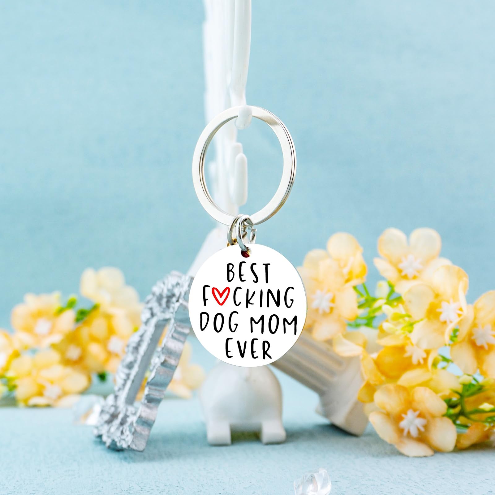 Dog Mom Gifts Best Dog Mom Ever Keychain Funny Gifts for Dog Lovers Women Mothers Day Birthday Christmas Gifts for Dog Mom Dog Themed Gifts Keyring Gag Gifts for New Puppy Owners