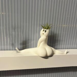 Meokro Funny Big Booty Ghost Planter Cute Body Shaped Planter Fun PLA Plant Pots Outdoor Plant Hilarious Air Plant Display for Home Office