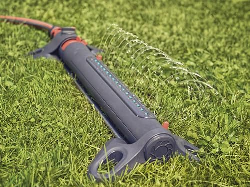 Gardena AquaZoom 18714 Fully Adjustable Oscillating Sprinkler, for Flexible, Leak Proof and Precise Watering, Up to 3800 sq. feet (350 sq. Meters), Made in Germany, 5 Year Warranty.