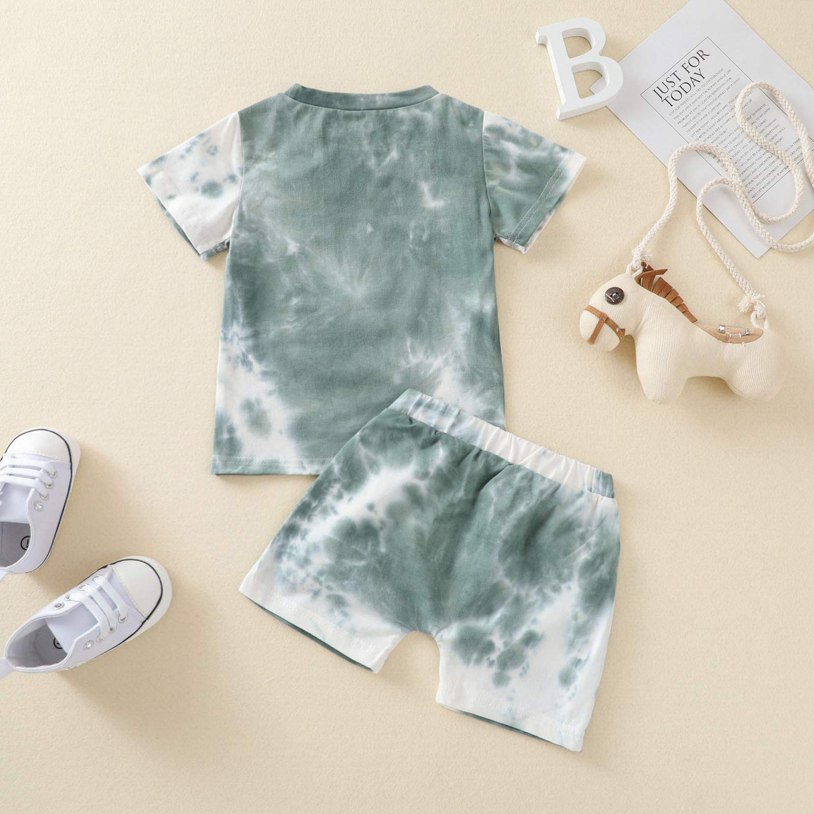 Aruzig Toddler Baby Boys Tie-Dye Outfits Short Sleeve T-Shirt Tops+Short Pants 2Pcs Summer Cotton Clothes Set(Light Green Tie-Dye, 18-24 Months)