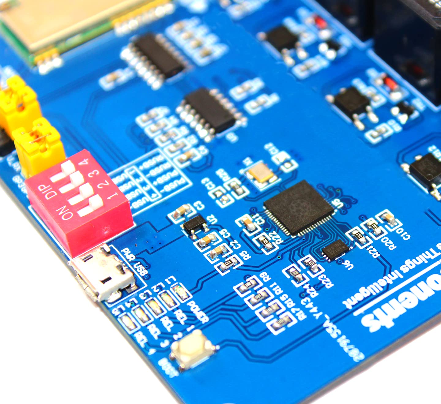 GatePi 4 Channel - LoRa Based Relay Board 4 Channel Relay with LoRa Module Based on Raspberry Pi 2040 Smart Data Transmission LoRa Module, Transmission up to 5 KM (915MHz)