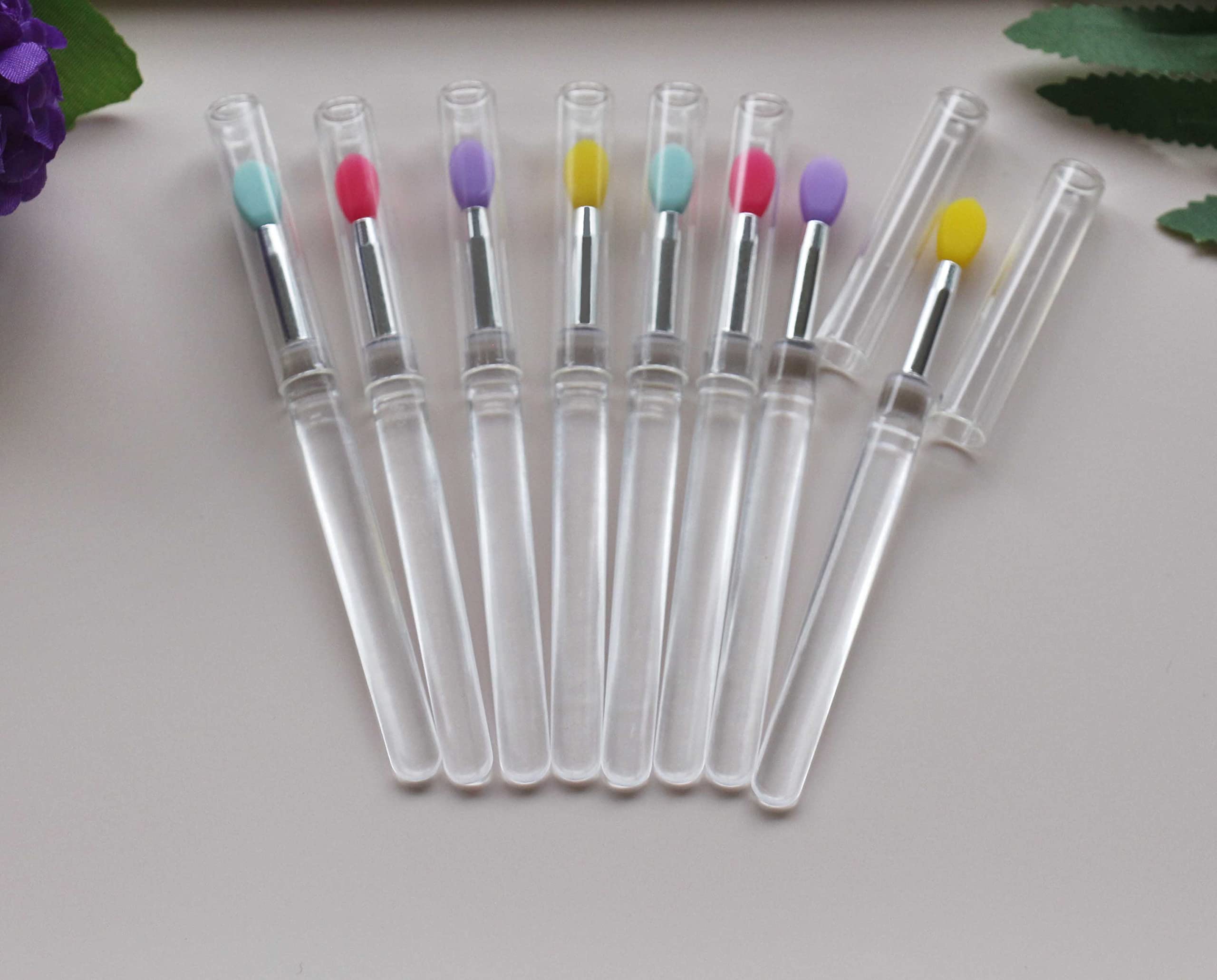 LORMAY Silicone Lip Brushes with Transparent Handles and Caps. Perfect Applicators for Cream Lip Mask, Eyeshadow, and Lipstick (4pcs, Multicolor)