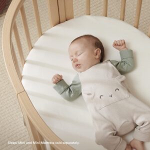 Stokke Sleepi Mini Fitted Sheet, White - Soft Sheets for Sweet Dreams - Made for The Oval Sleepi Mini Mattress - Safe, Stylish & Washable - 100% Fine Cotton Percale