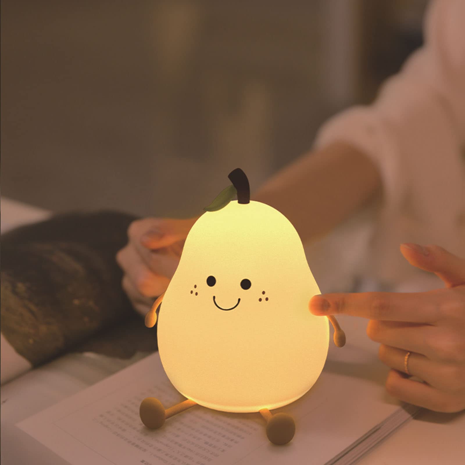 Emcgicc 7 Colors Cute LED Pear-Shaped Fruit Night Light, Silicone Decompression Clap Light with Rechargeable Lithium Battery, Colorful Light Color for Children's Rooms Babies Bedside Lamp (Pear)