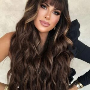 AISI QUEENS Brown Wig with Bangs for Women Long Wavy Hair Wig Brown Highlight Wig Curly Wavy Synthetic Wigs for Girls Daily Party Use