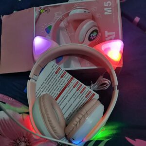 KERHAND Bluetooth Headphones for Kids, Cute Ear Cat Ear LED Light Up Foldable Headphones Stereo Over Ear with Microphone/TF Card Wireless Headphone for iPhone/iPad/Smartphone/Laptop/PC/TV (PIink)