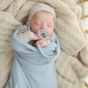 Bleu La La Organic Cotton Knit Receiving Swaddle Blanket for Boys - 100% Organic Soft Luxury Cotton Warm Cuddle Stroller Swaddling Crib Blanket for Newborns Infants Toddler (0-2Yrs - Denim Blue)