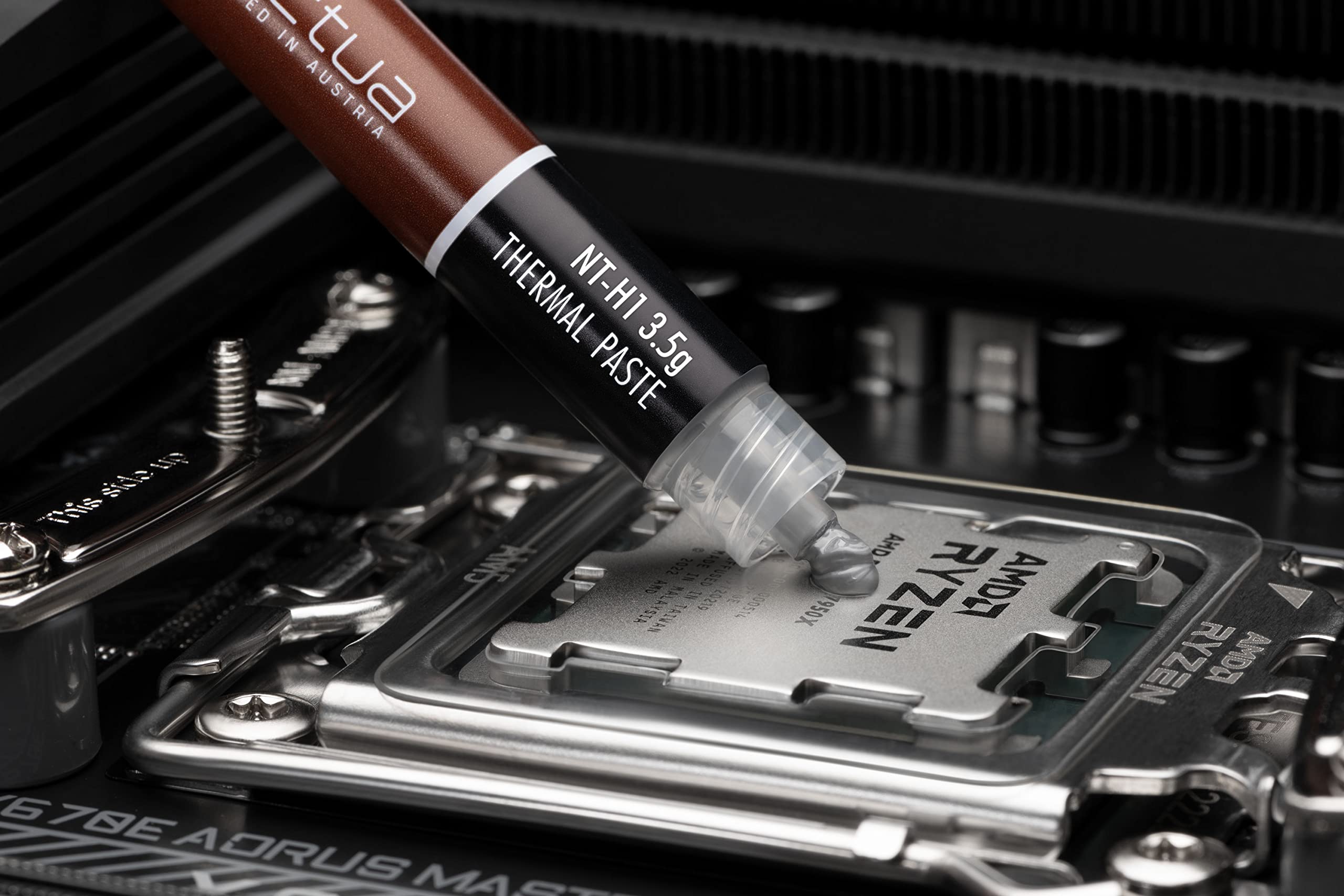 Noctua NT-H1 3.5g AM5 Edition, Pro-Grade Thermal Compound with Thermal Paste Guard for AMD AM5 CPUs (3.5g)