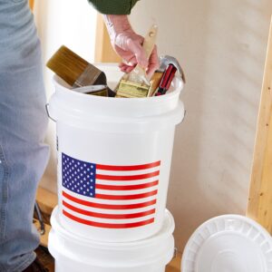 United Solutions 5 Gallon Bucket, Heavy Duty Plastic Bucket, Comfortable Handle, Perfect for on The Job, Home Improvement, or Household Cleaning, White with USA Flag, Pack of 2