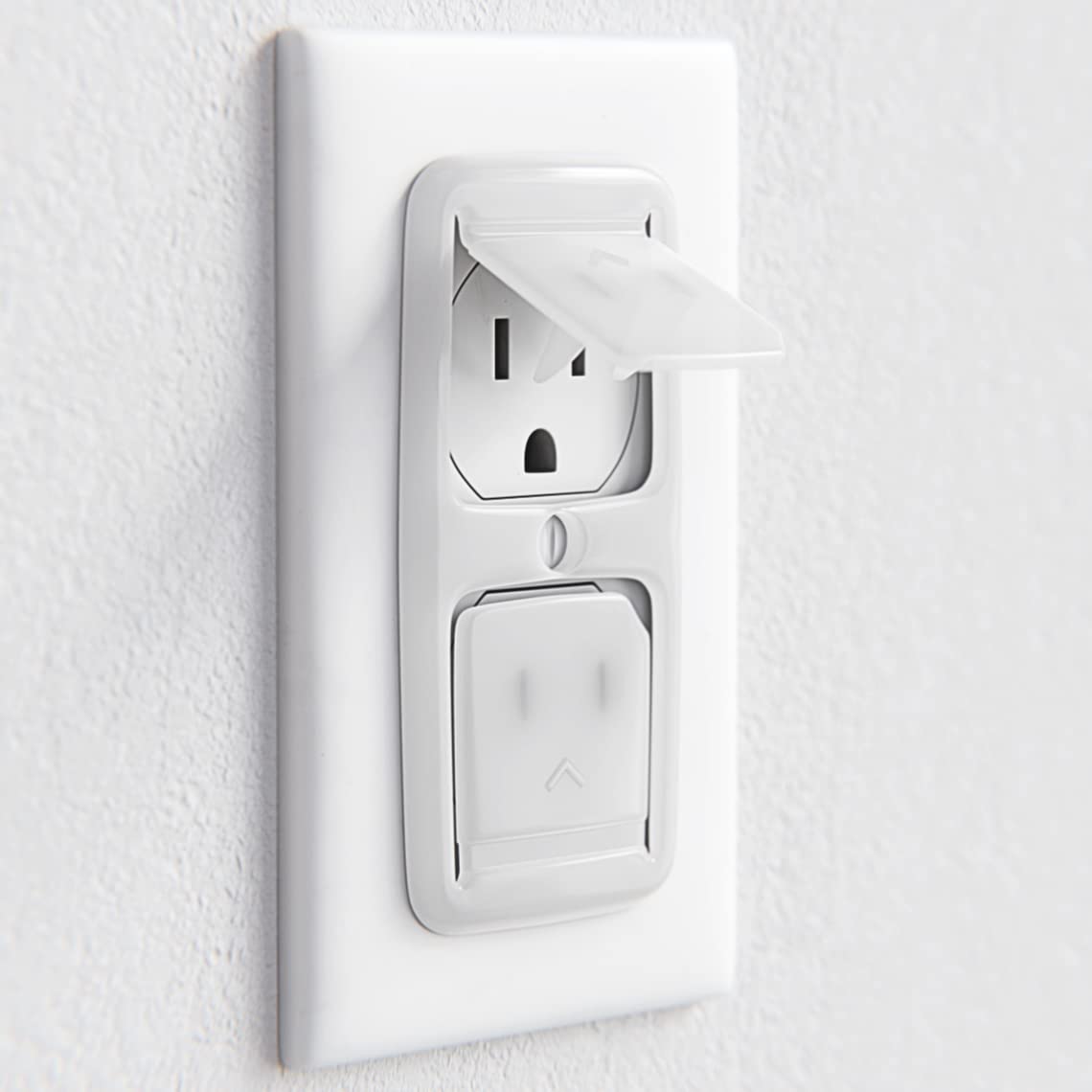 Block-It-Socket - Outlet Covers Baby Proofing (Made in USA) Never Lose an Outlet Plug Cover Again, Stays Attached to Face Plate, No Choking Hazard - Child Safety Switch (8 Pack - 16 Receptacles) Clear