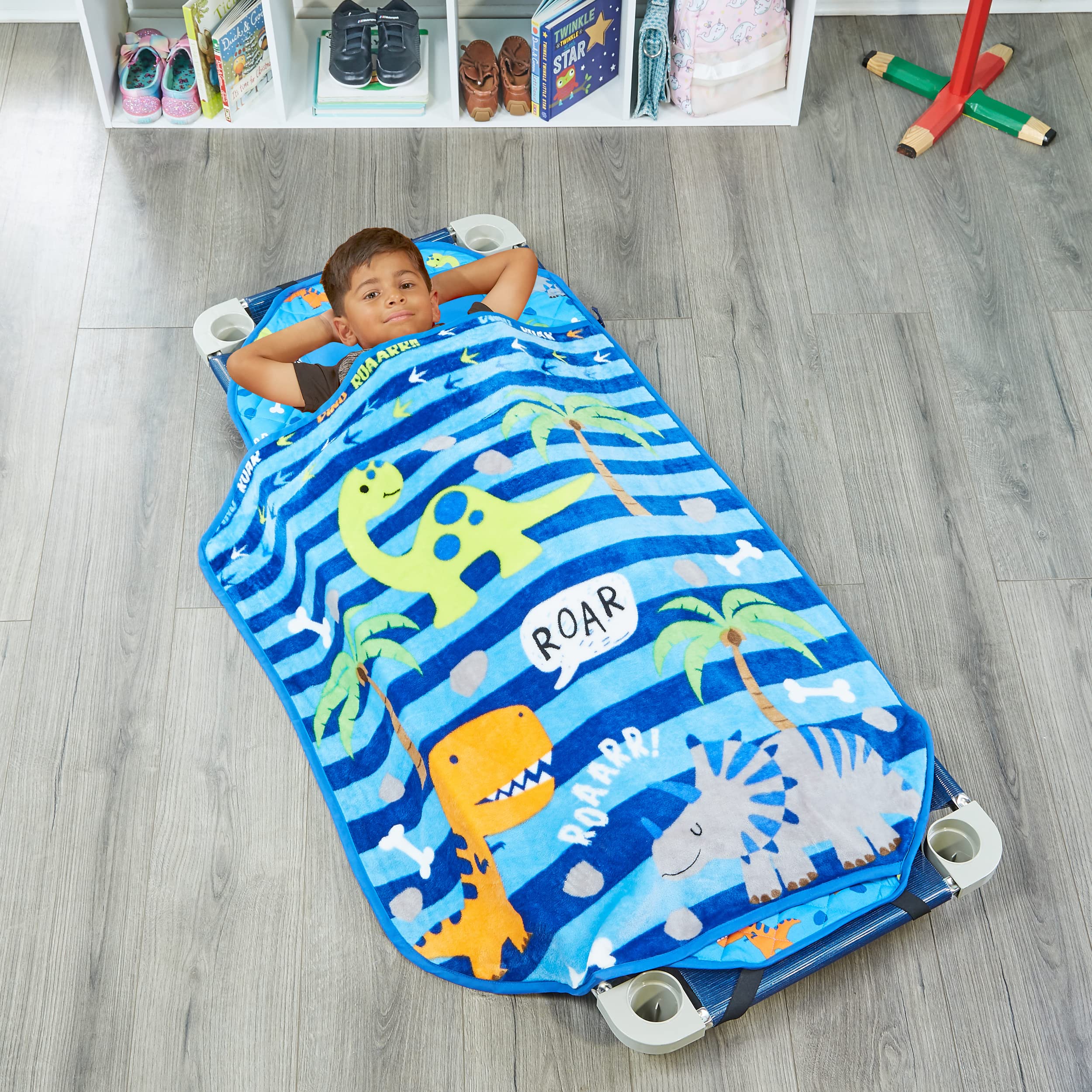 EVERYDAY KIDS Cute Preschooler and Toddler Cot Nap Mat for Home, Daycare, Preschool and Kindergarten; Easy to Roll Sleeping Mat with Elastic Straps, Pillow and Blanket