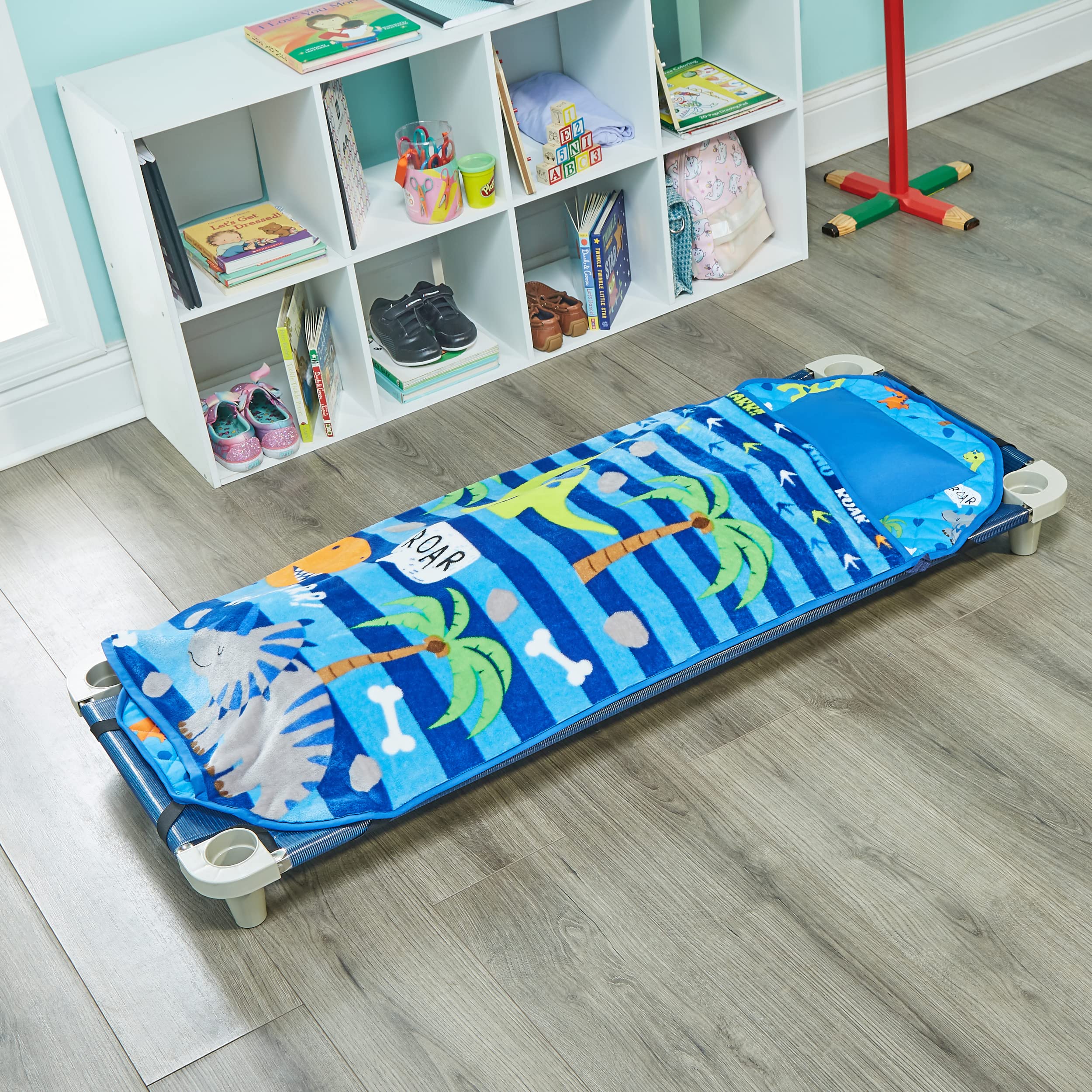 EVERYDAY KIDS Cute Preschooler and Toddler Cot Nap Mat for Home, Daycare, Preschool and Kindergarten; Easy to Roll Sleeping Mat with Elastic Straps, Pillow and Blanket