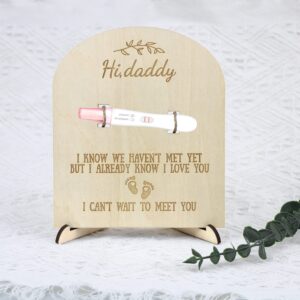 Pregnancy Announcement for Husband Pregnancy Test Keepsake Sign Wooden Plaque New Family Member Surprise Gift (Souvenir)