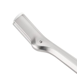 Tweezerman Exclusive Eyebrow Razor & Tea Rose Mini Slant Tweezer