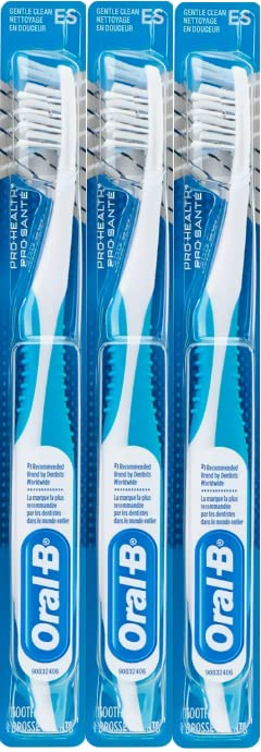 Oral-B Cross Action Gentle Clean Manual Toothbrush 35 Extra Soft (Colors Vary) - Pack of 3