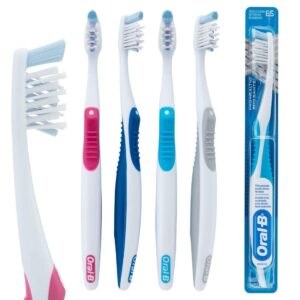 Oral-B Cross Action Gentle Clean Manual Toothbrush 35 Extra Soft (Colors Vary) - Pack of 2