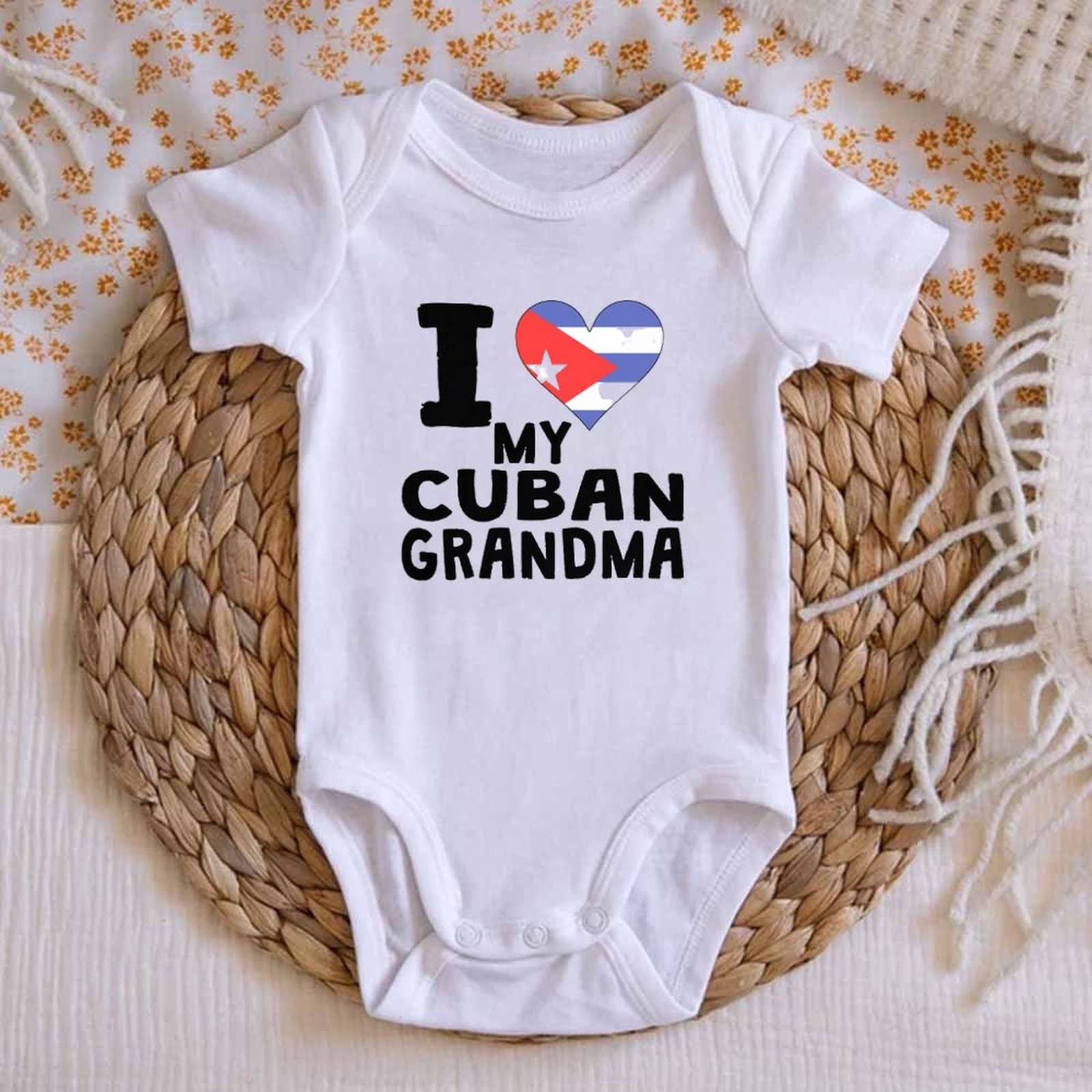 Fashvacation I Love My Cuban Grandma Baby Bodysuits Cute Infant One-piece Funny Baby Jumpsuit