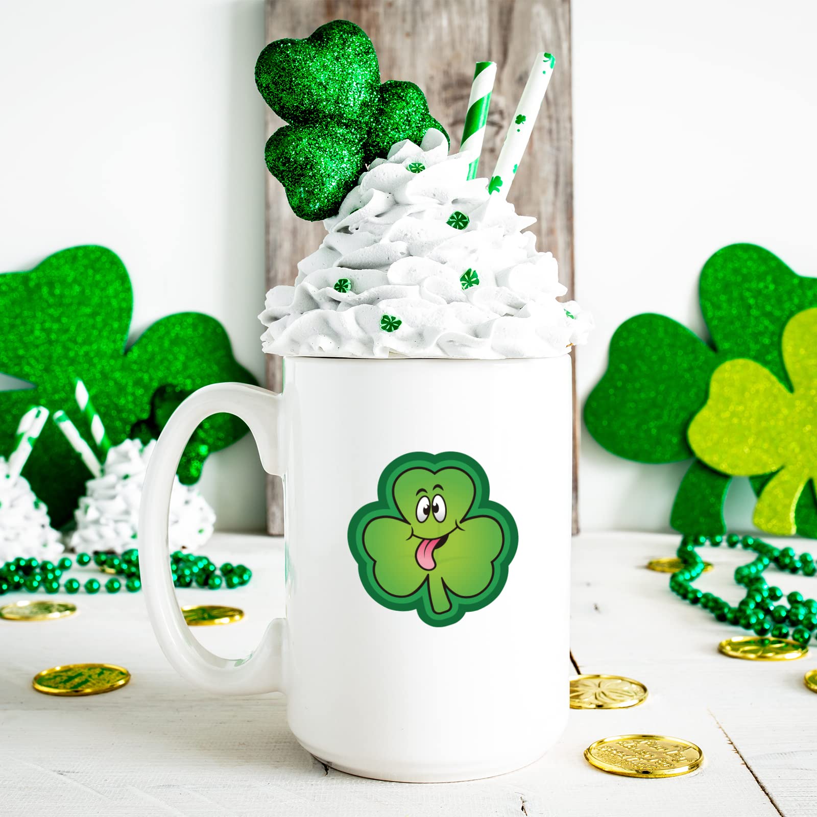 Whaline 1000Pcs St. Patrick's Day Stickers Green Shamrock Shape Stickers in Roll 1.5Inch Clover with Assorted Expressions Label Self-Adhesive Stickers for Irish Party Seals Cards Envelopes, 8 Design